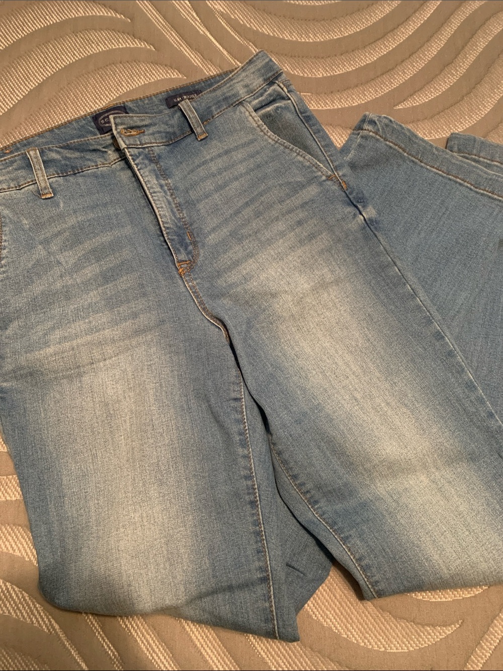 SCOOP jeans. Women's. Size 10.